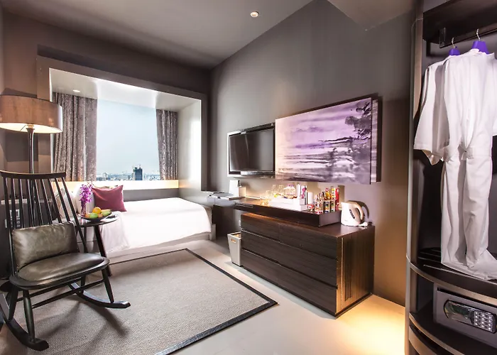 Mode Sathorn 4*